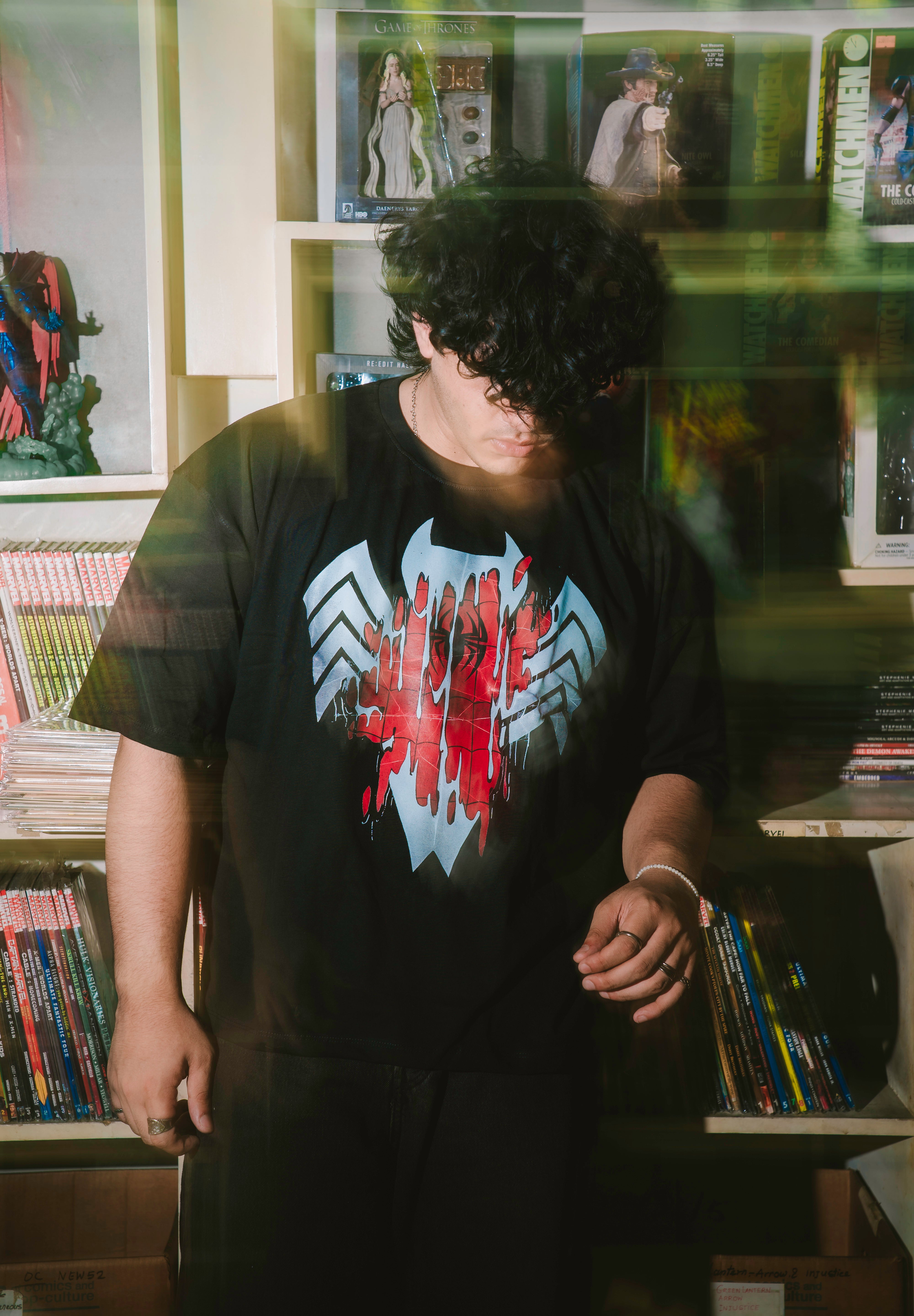 T-SHIRT / SYMBIOTE MARVEL