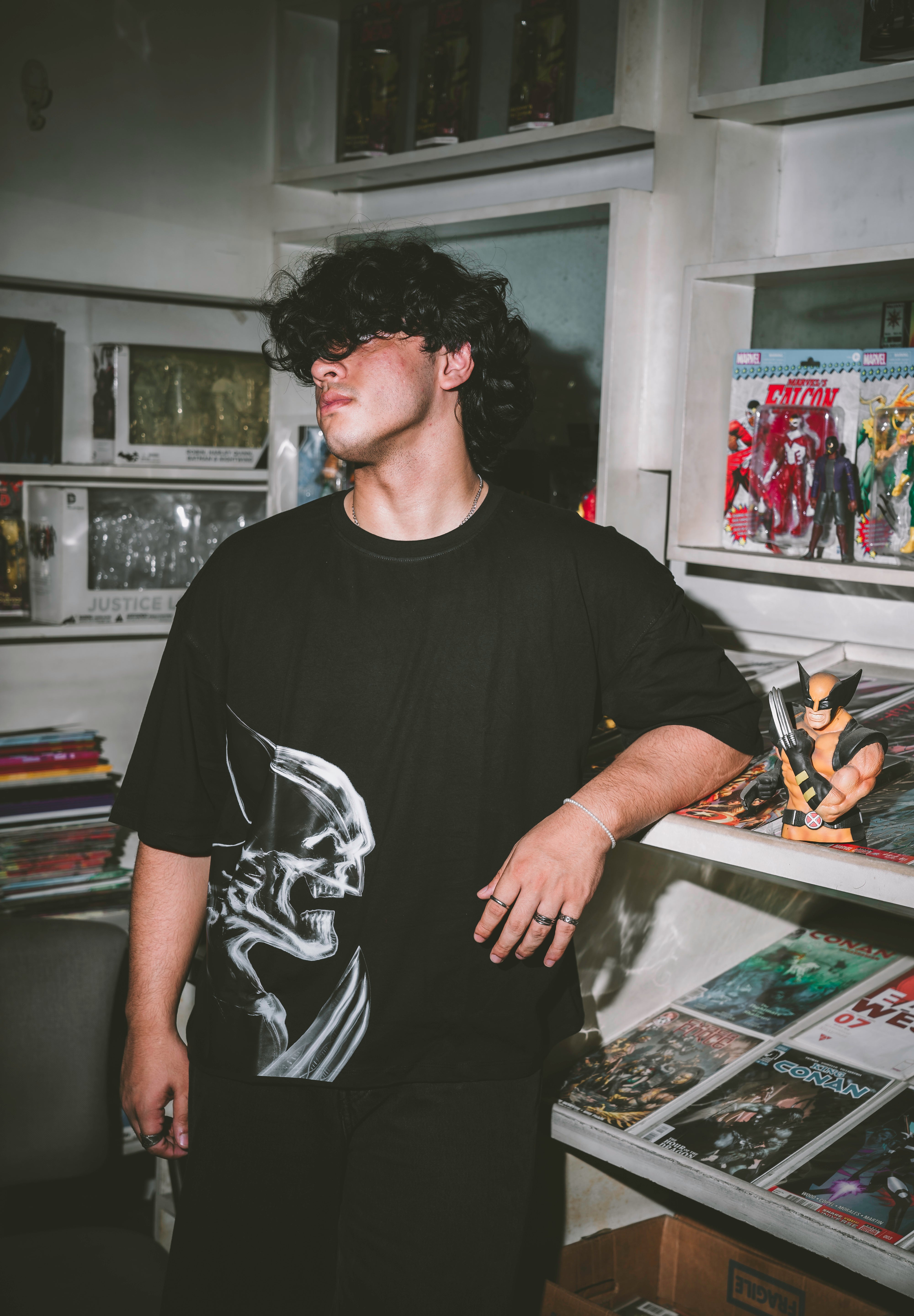 T-SHIRT / WOLVERINE MARVEL