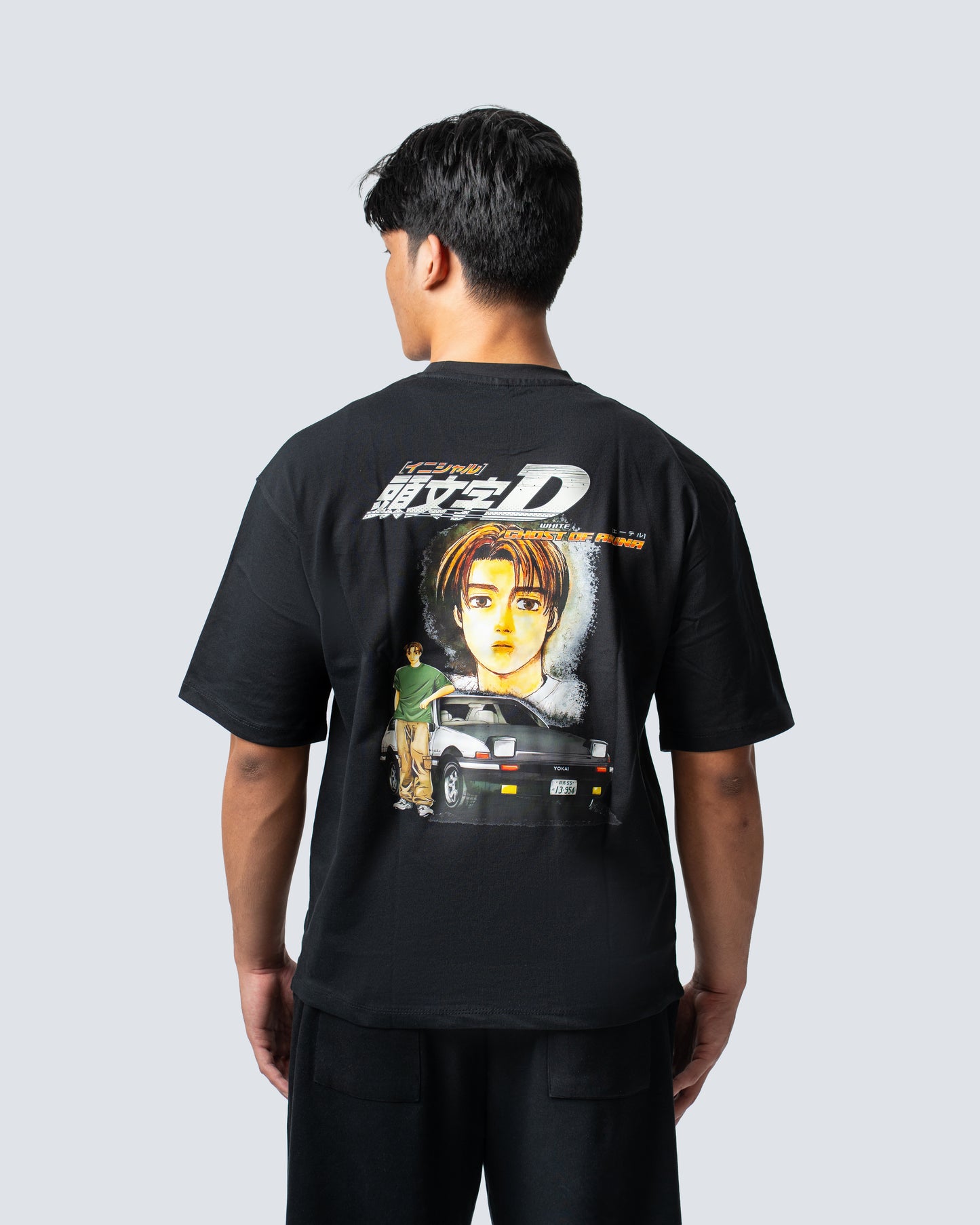 T-SHIRT / INITIAL-D TAKUMI FUJIWARA (BLACK)