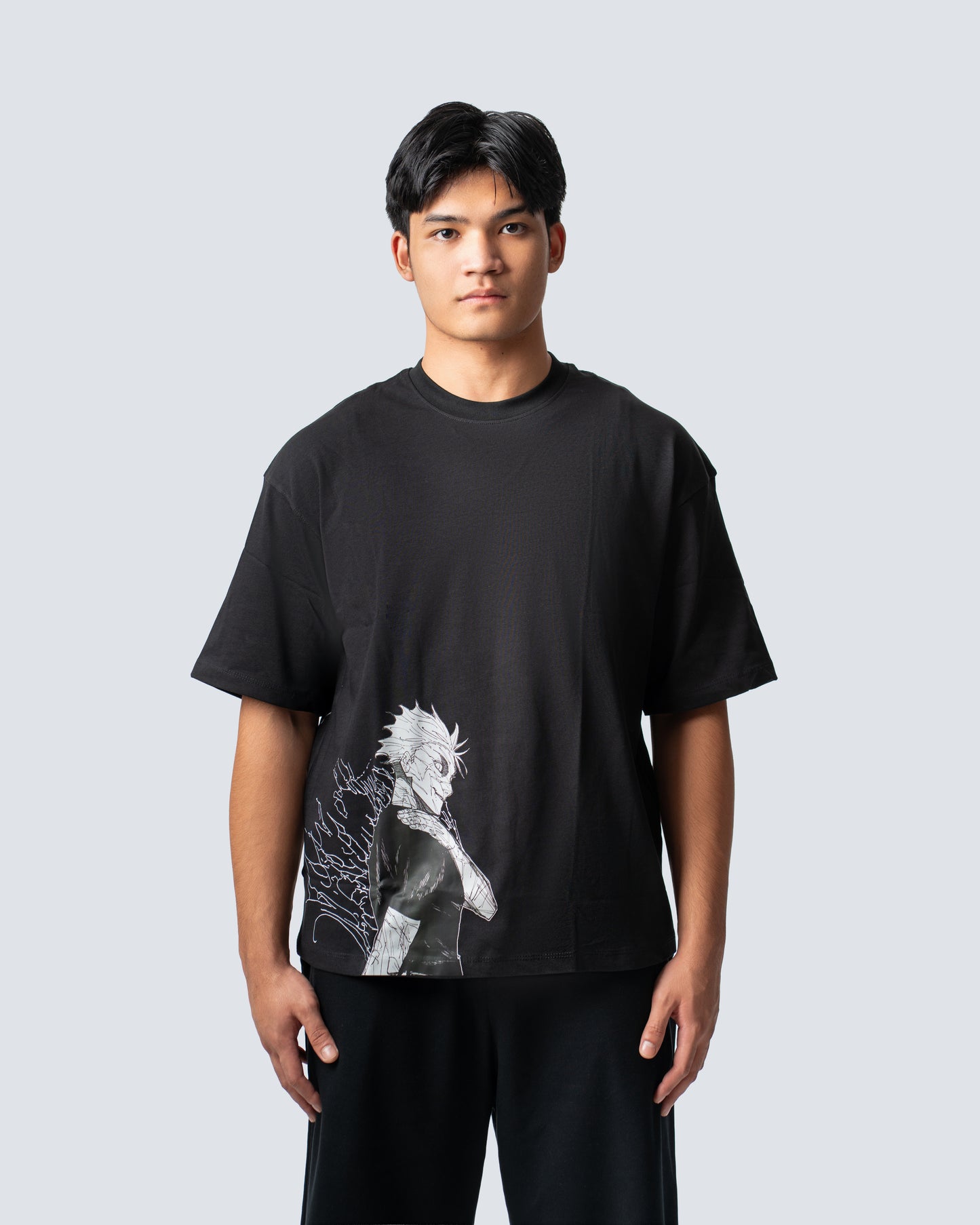T-SHIRT / JUJUTSU KAISEN GOJO (BLACK)