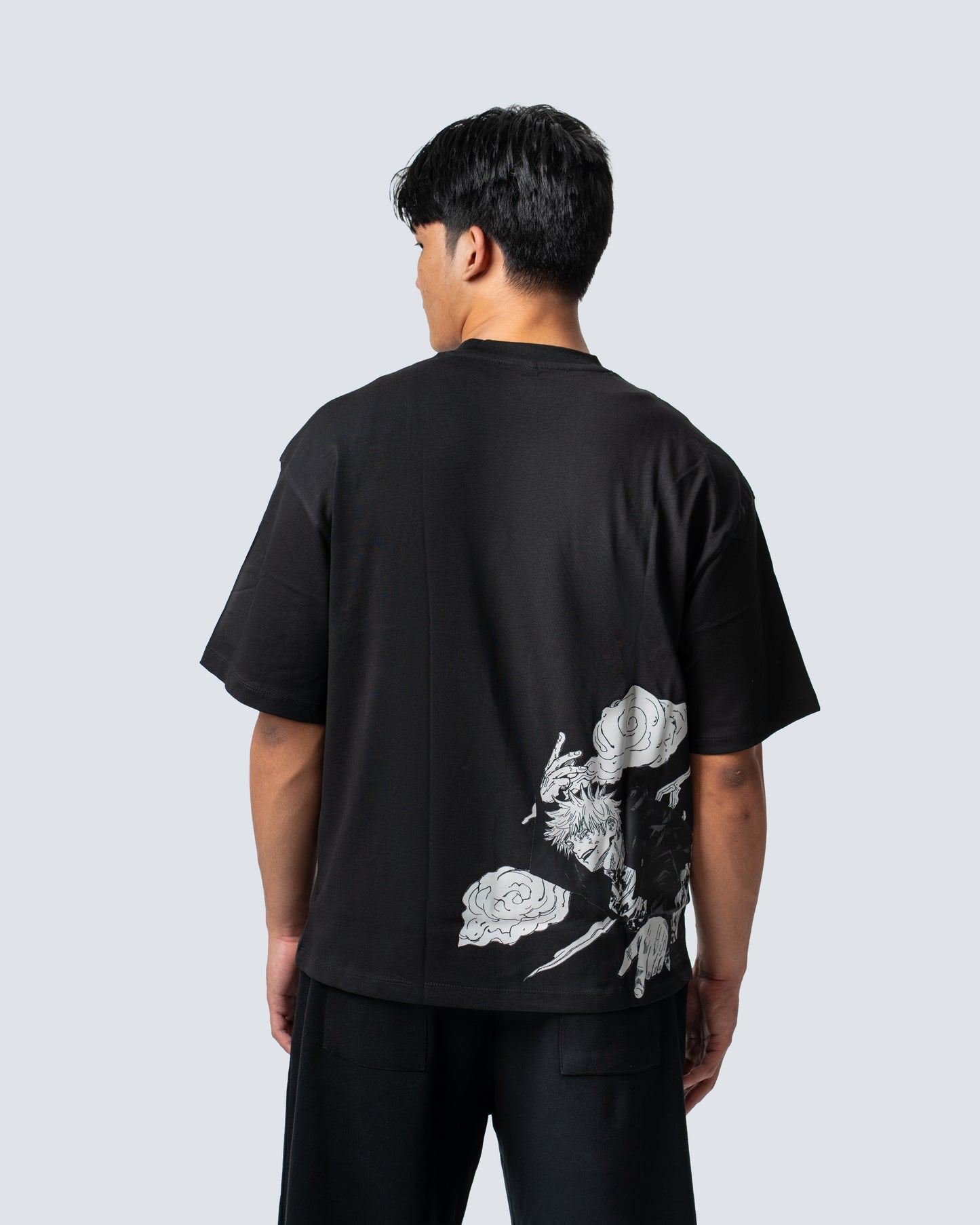 T-SHIRT / JUJUTSU KAISEN GOJO (BLACK)