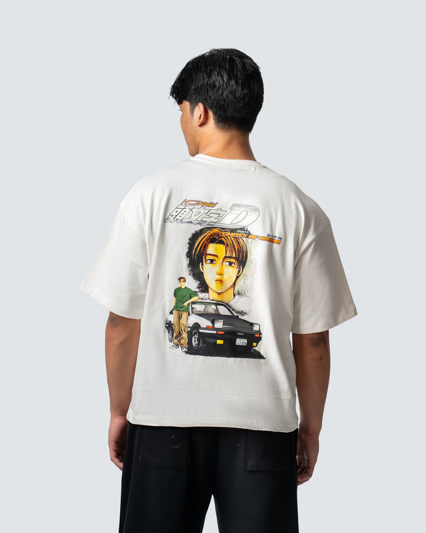 T-SHIRT / INITIAL-D TAKUMI FUJIWARA (WHITE)