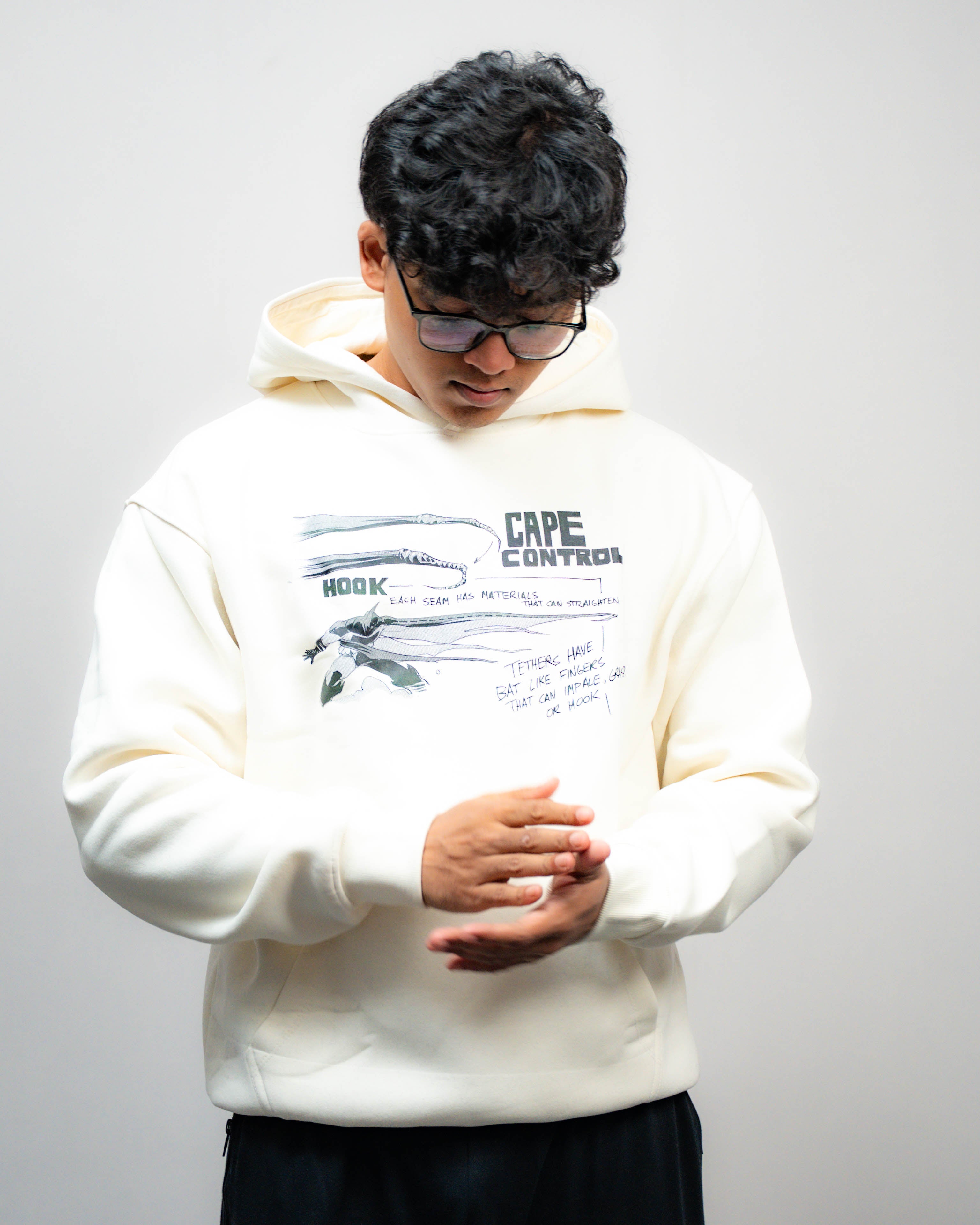 HOODIE / ABSOLUTE BATMAN (WHITE)