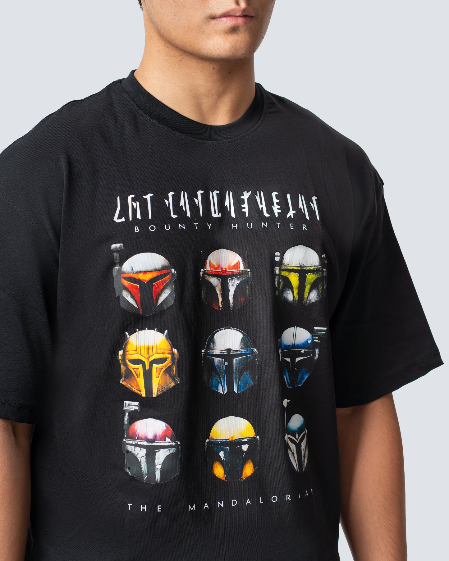 T-SHIRT / THE MANDALORIANS
