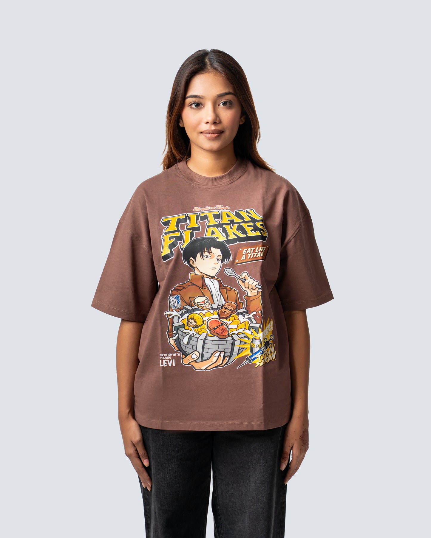 T-SHIRT / LEVI ATTACK ON TITAN (BROWN)