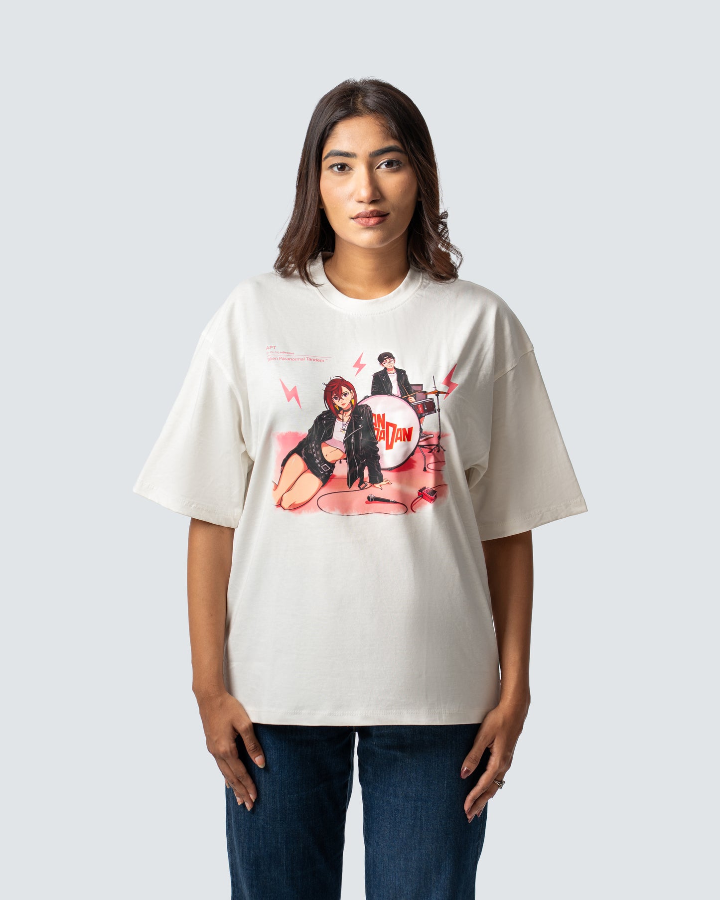 T-SHIRT / DANDADAN X APT (WHITE)