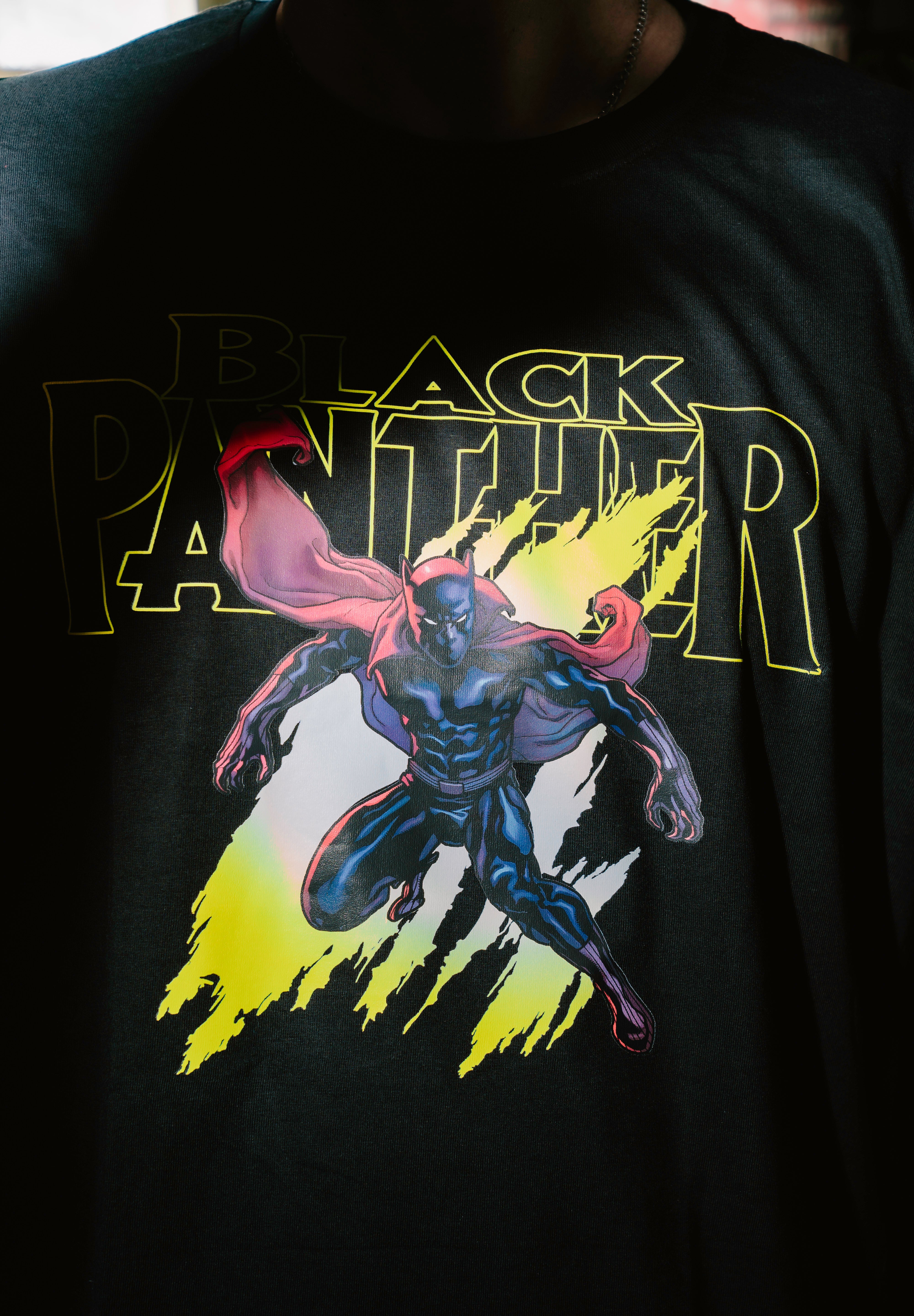 T-SHIRT / BLACK PANTHER MARVEL