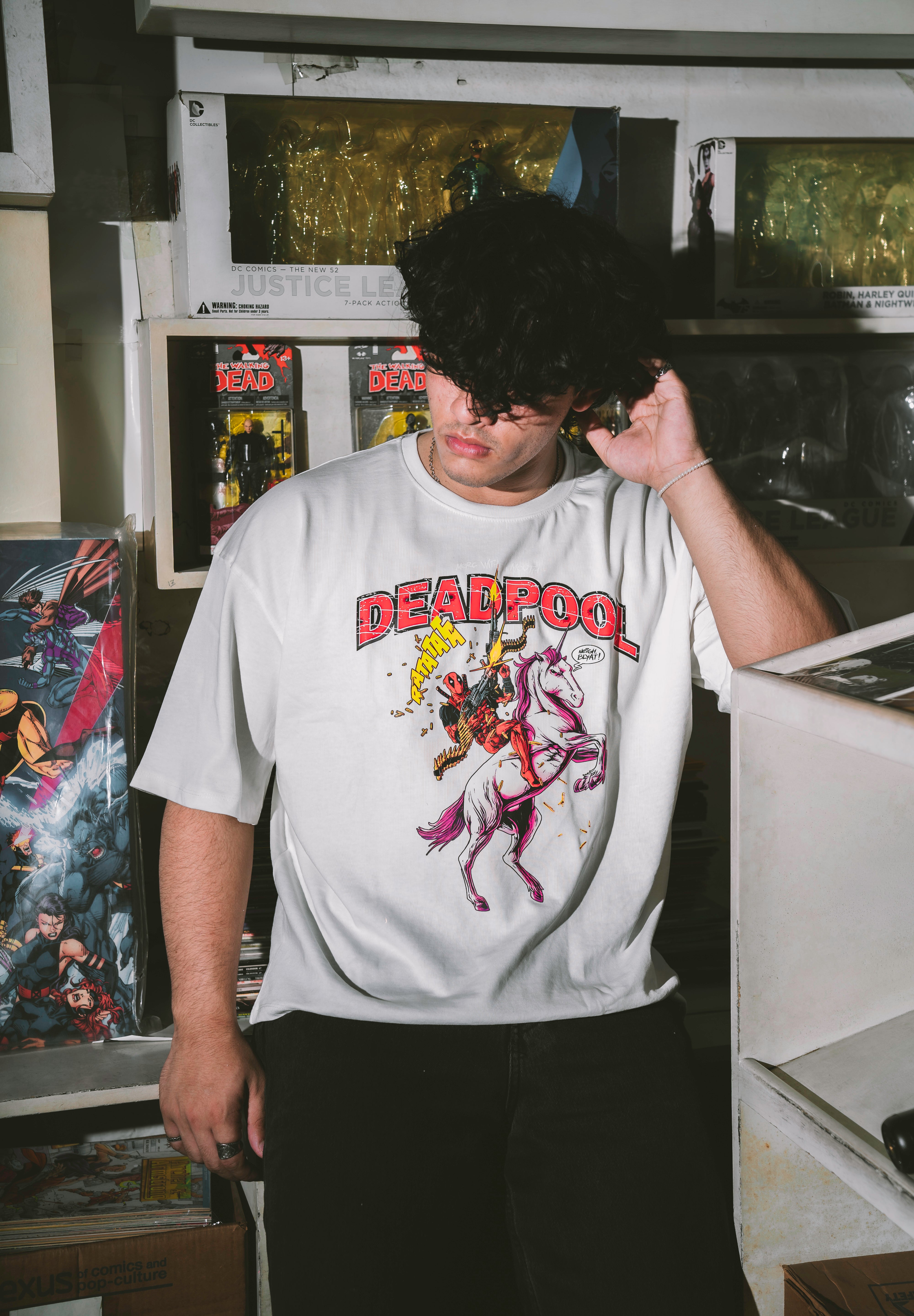 T-SHIRT / DEADPOOL MARVEL