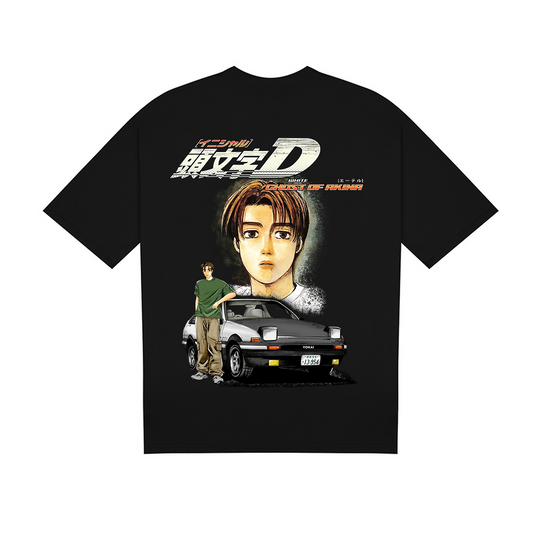 T-SHIRT / INITIAL-D TAKUMI FUJIWARA (BLACK)