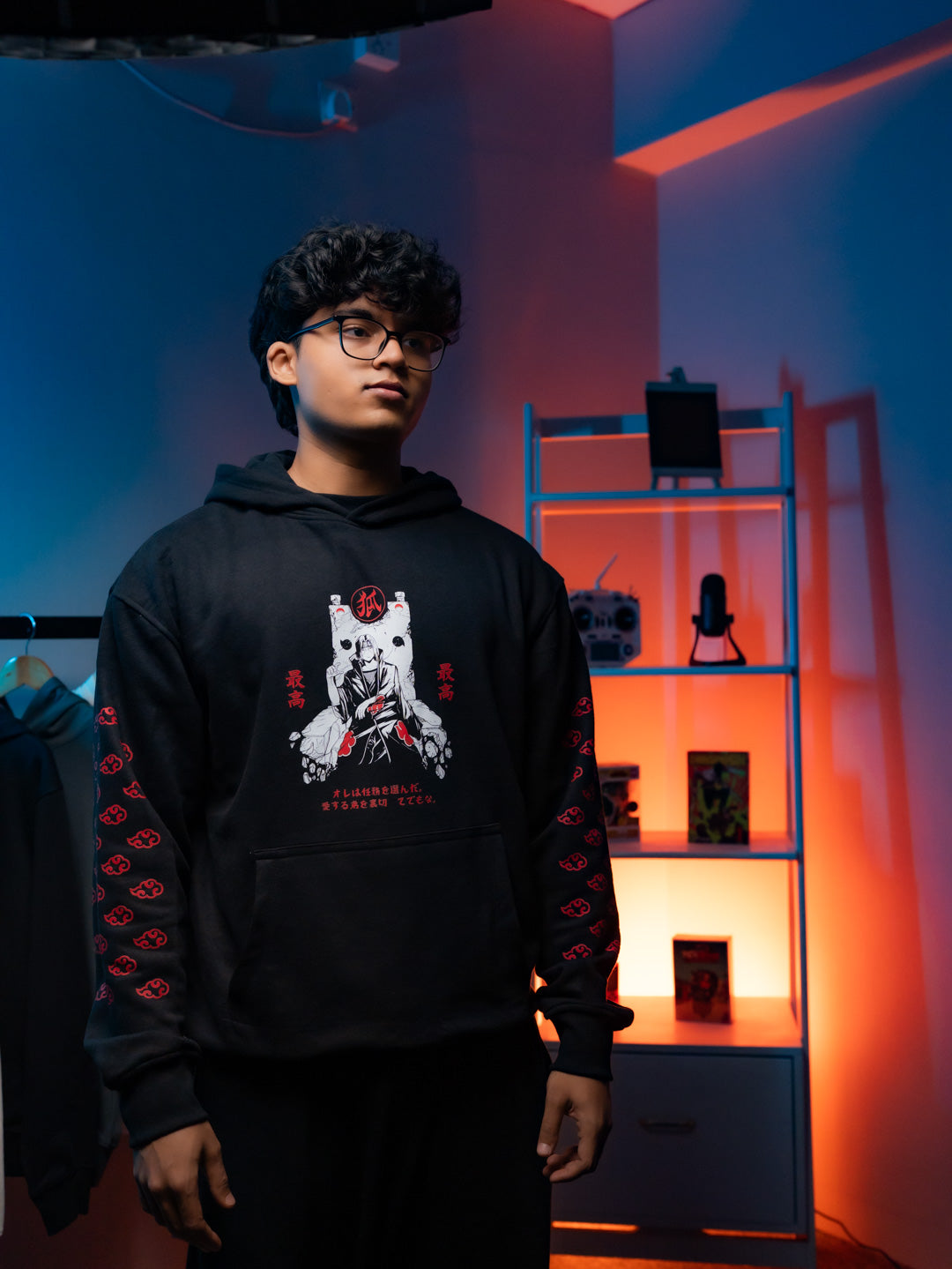 HOODIE / UCHIHA ITACHI (Black)