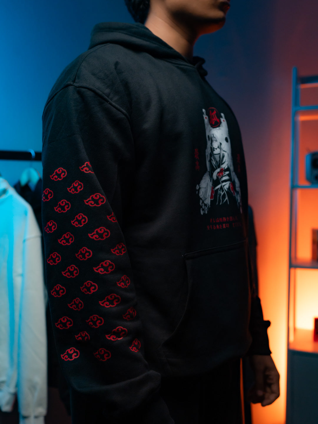 HOODIE / UCHIHA ITACHI (Black)