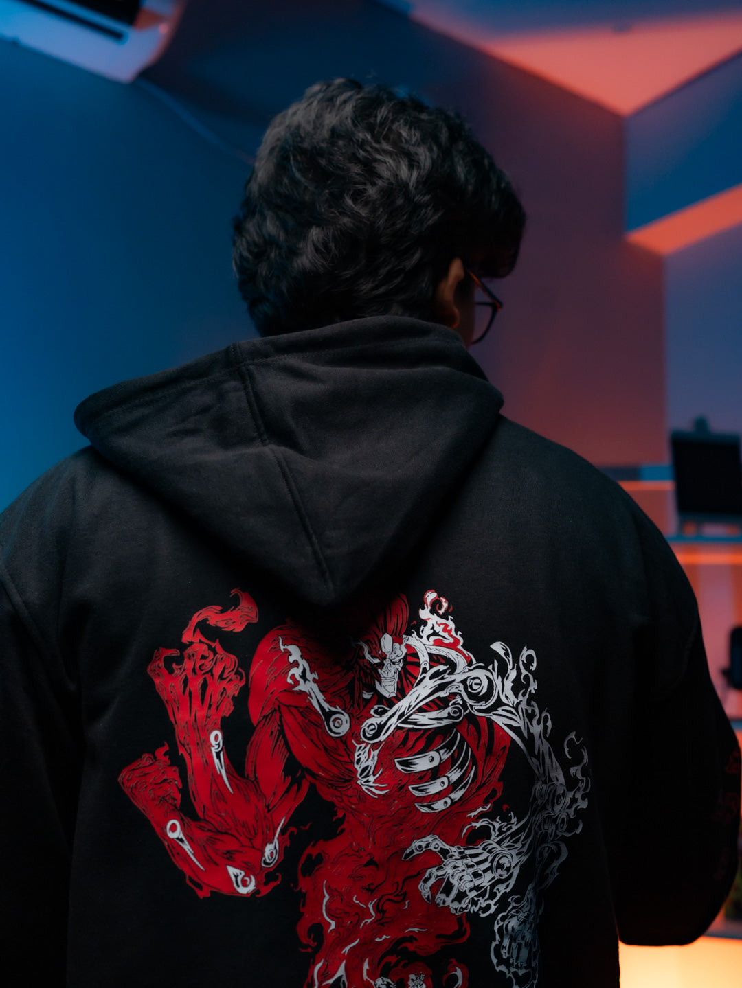 HOODIE / UCHIHA ITACHI (Black)