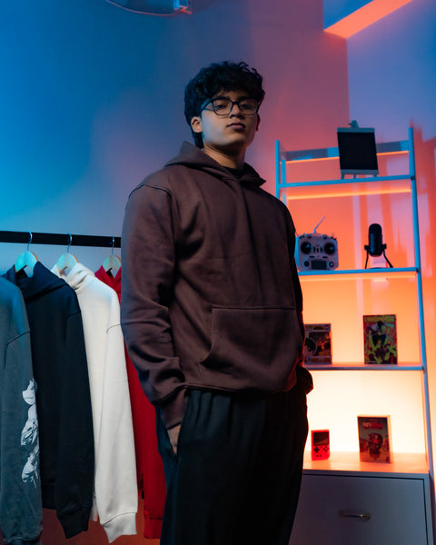 HOODIE / ESSENTIAL BROWN